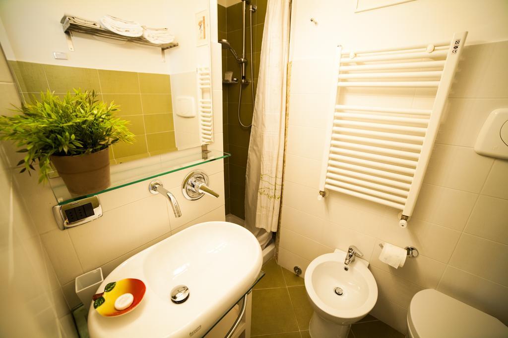 Villa Paganini B&B 로마 객실 사진