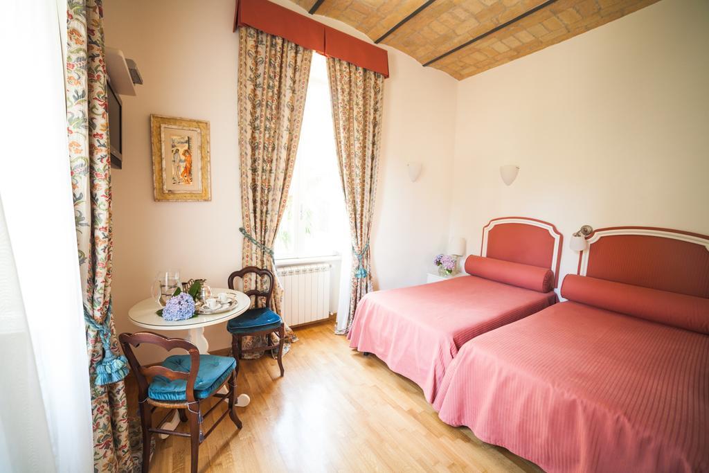 Villa Paganini B&B 로마 객실 사진